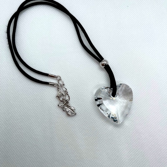Heart Swarovski Pendant necklace - Picture 4 of 8